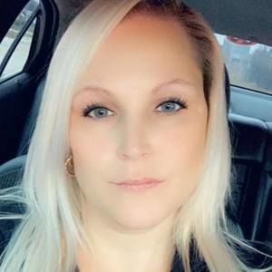 Meet your Posher, Tonya